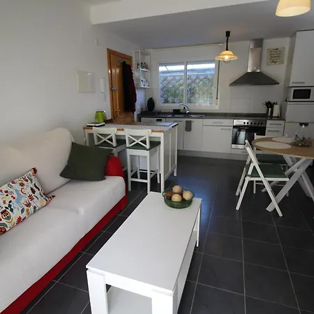 Moderno, Cerca De Playa Les Tonyines, Piscina Comunitaria, Terraza Y Wifi - Es-228-141 Llanca